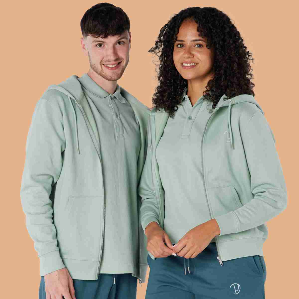 Onze Hoodie met ritssluiting heeft een grote upgrade gekregen